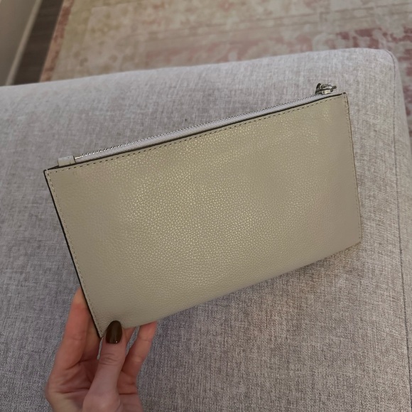 NWT Michael Kors Jet Set Large Zipped Leather MK Clutch Wristlet Wallet - Picture 5 of 10